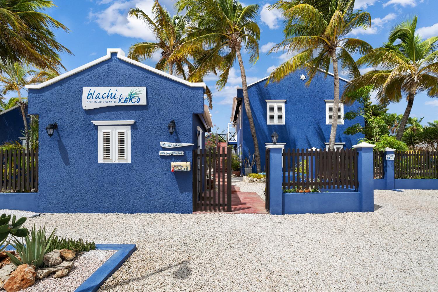 Blachi Koko Apartments クラレンダイク エクステリア 写真